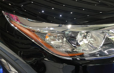 China De Dekking van de de Autokoplamp van het hoge Precisiechroom voor TOYOTA-Hooglander 2014 2015 Kluger leverancier